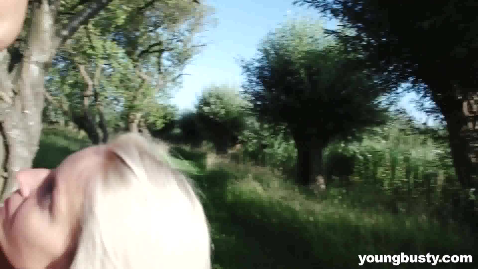 Young busty Jessie gets pussy licked