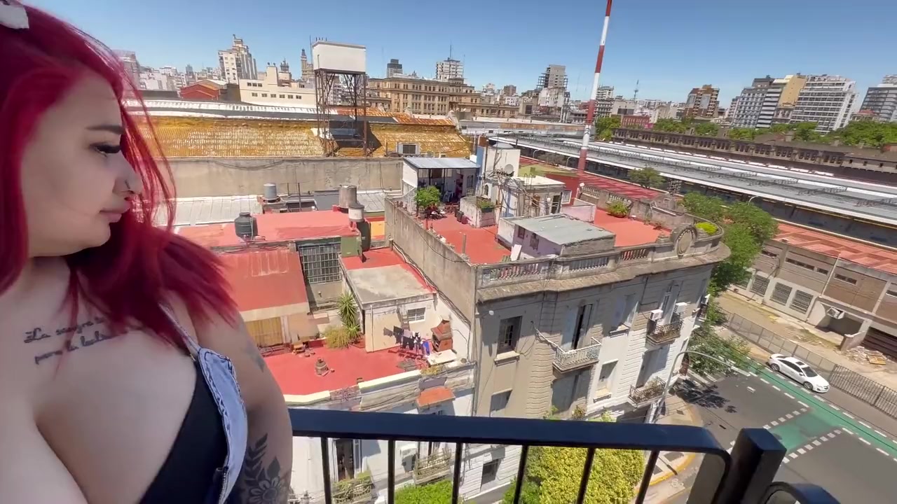 Tetas Grandes - No Pude Aguantar S Ganas De Chupar La Verga Dura De Mi Amigo