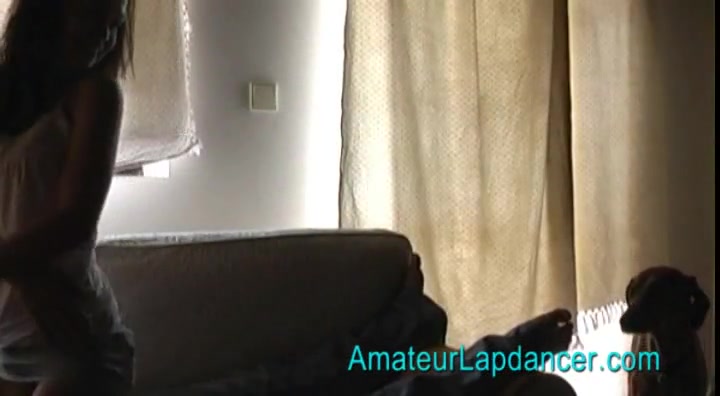 Cute Emma lapdance and enjoying wet pussy