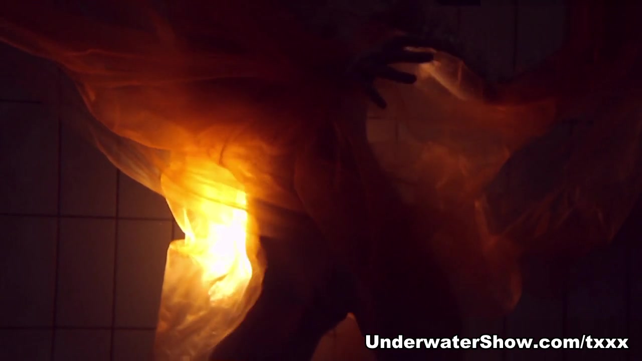 Nastya Video - UnderwaterShow