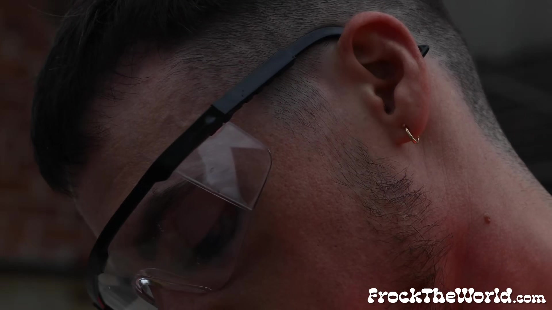FTM Aiden Dean Teases Body While Rubs His Bonus Hole
