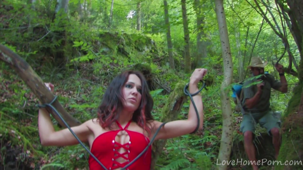 How To Survive A Babe In The Jungle