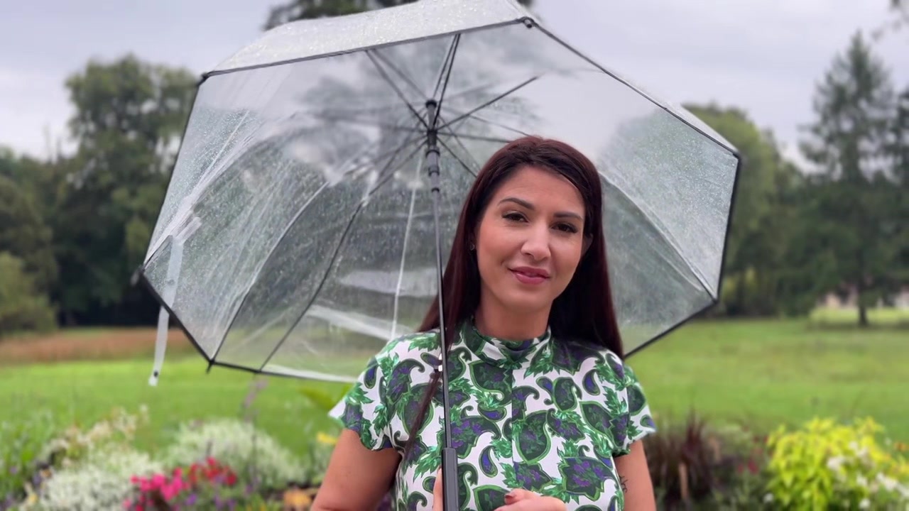 For Pam, there is always a solution... - Jacquie et Michel TV