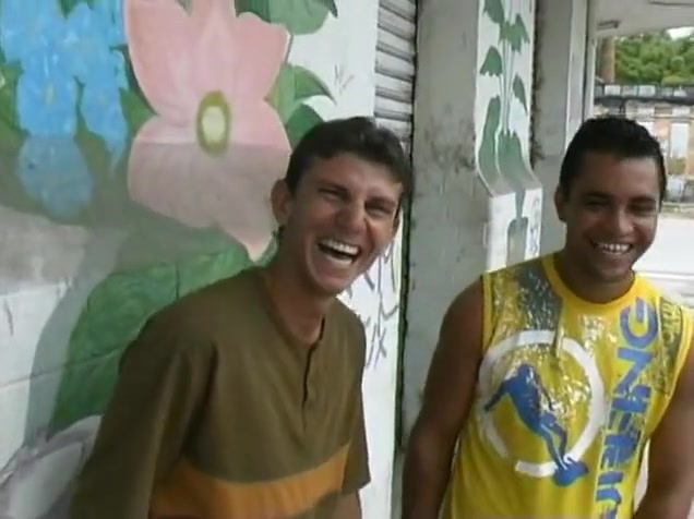 TS hairdresser works with two dicks