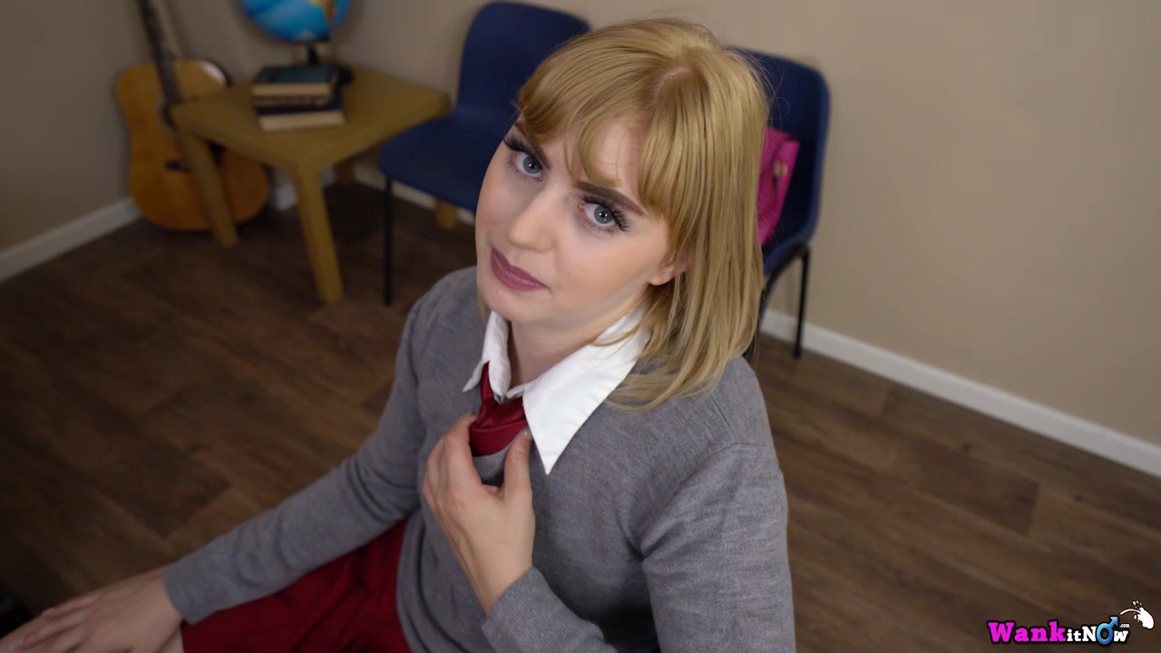 Elle - Best student 18+ - Sexy Videos - WankitNow
