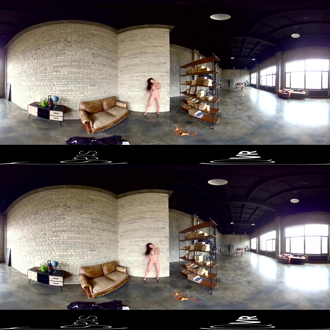SilyQ in Burning by the Bookshelf - StasyQVR
