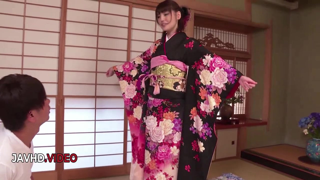 Shaved Pussy Japanese babe YuaAriga fucks intensely gets Creampie pleasures Toys