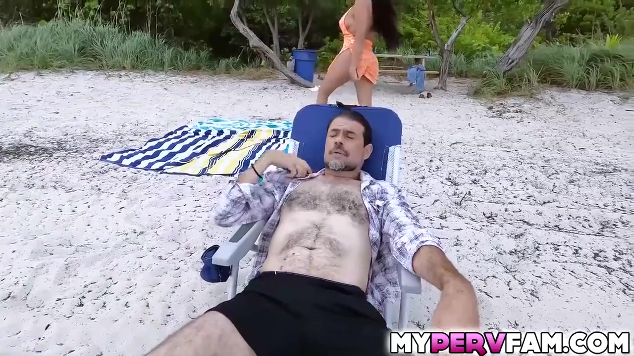 Drags Her Stepbrother To A Private Area Of The Beach With Serena Santos