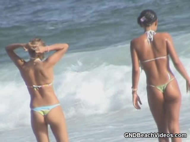 Two beauties at the beach - GNDBeachVideos