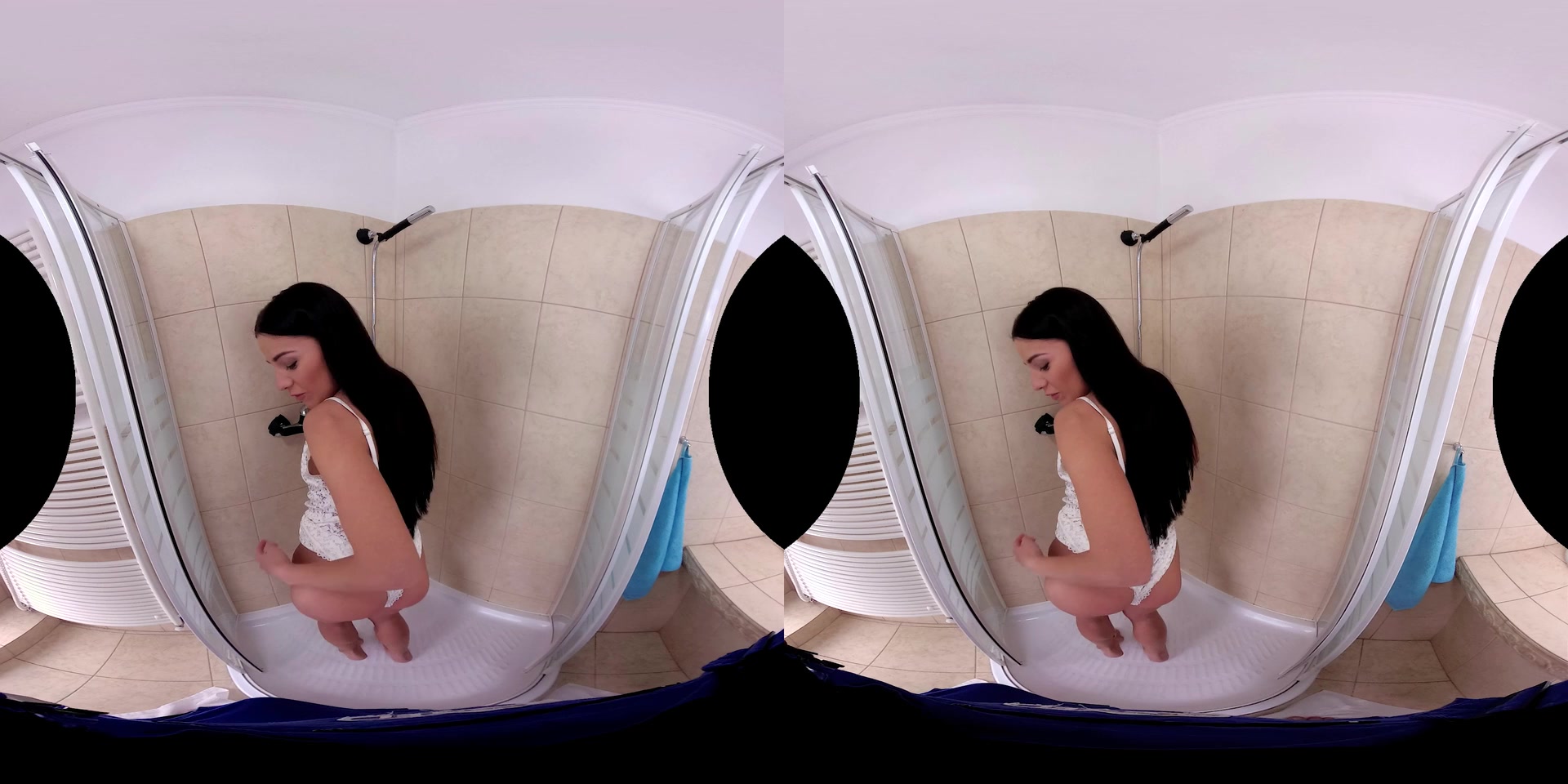 CzechVRFetish 106 Italian Pissing Fun