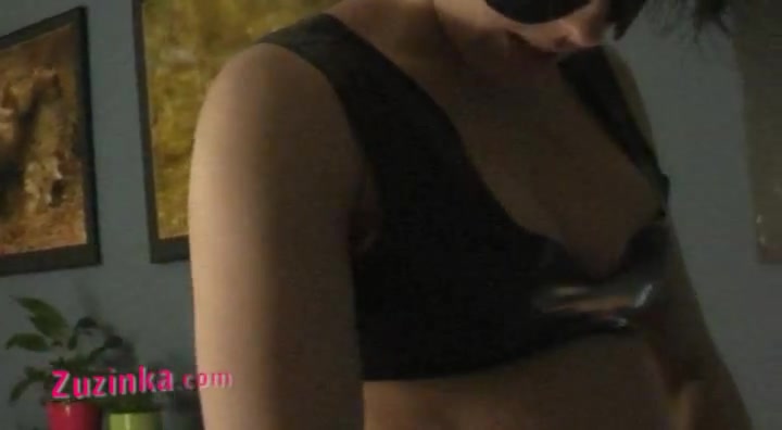 Hardcore fetish fun with amateur Zuzinka
