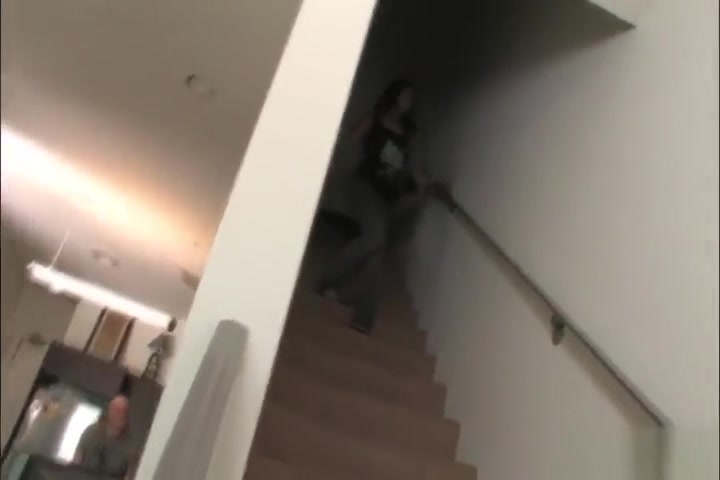 Brunette tranny sex and cumshot