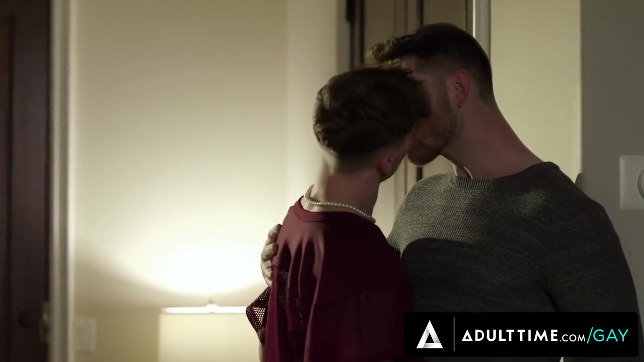 Cyrus Stark And Caden Jackson In Upset Twink Hunk Older Boyfriend Have Anal Swap Sex! Facial