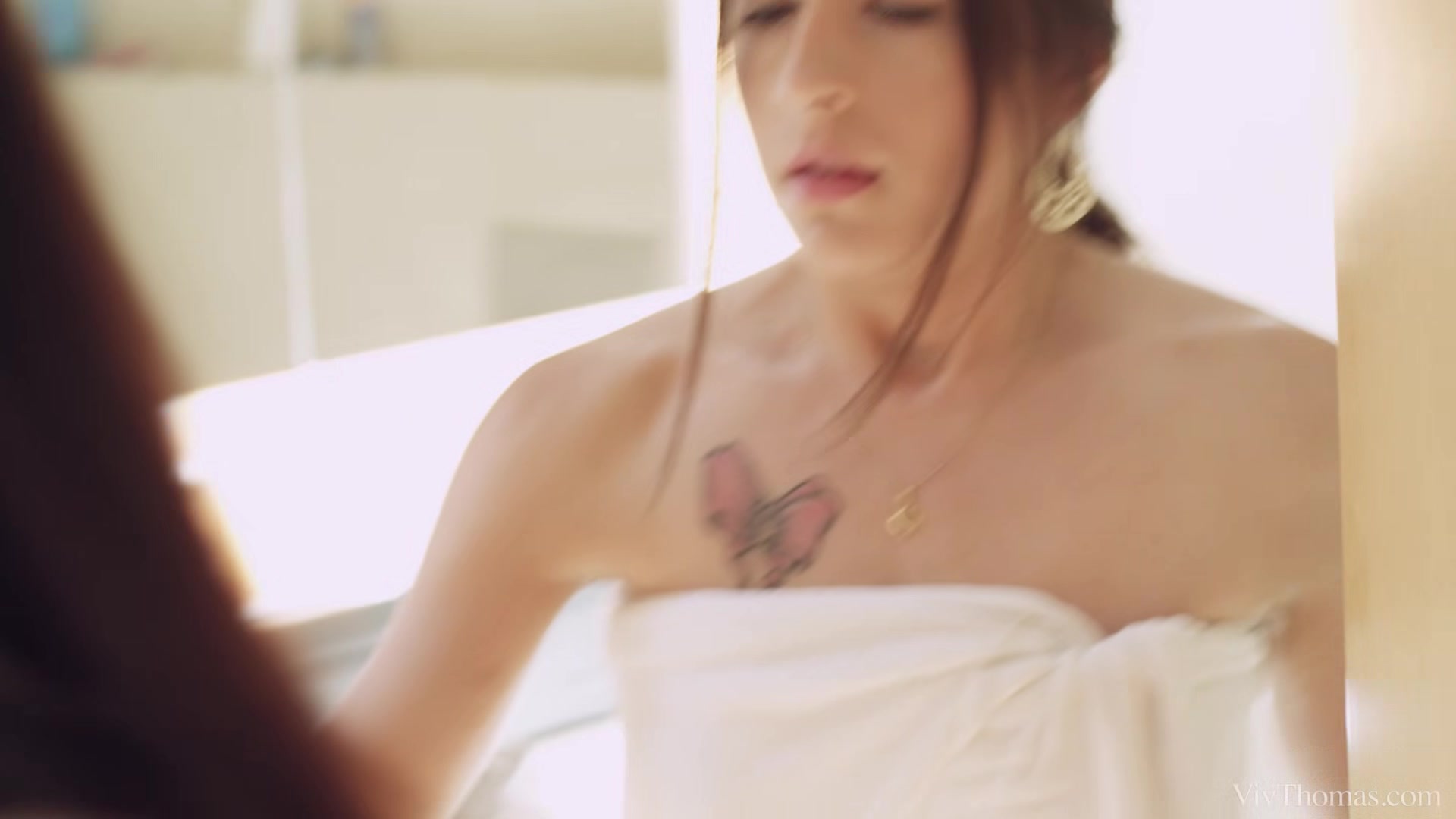 Vacancy 2 - Appetency - Ava Courcelles & Ena Sweet - VivThomas
