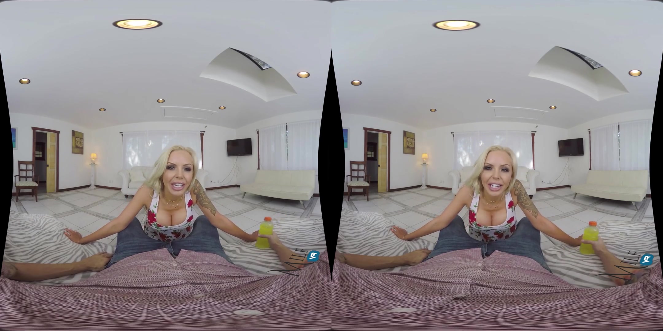 Stepmom Knows Best - MILFVR - VR Porn Video - SexLikeReal