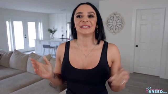 Stepmom Is Ready For Breeding Season - S4:E6 - Momlover