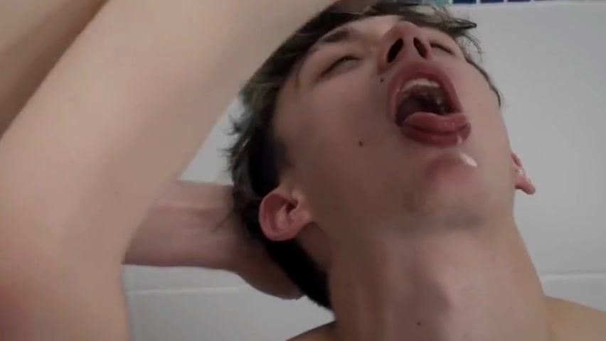 Cumming In The Swimming Pool