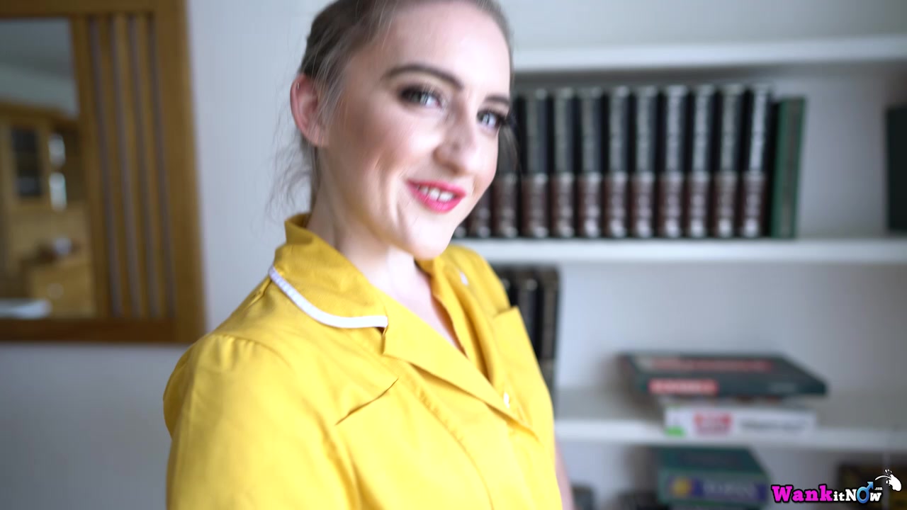 Molly - Naughty Boss - Sexy Videos - WankitNow