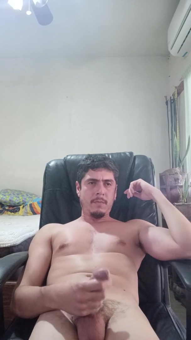 Handsome Guy Masturbates And Eyaculates For You