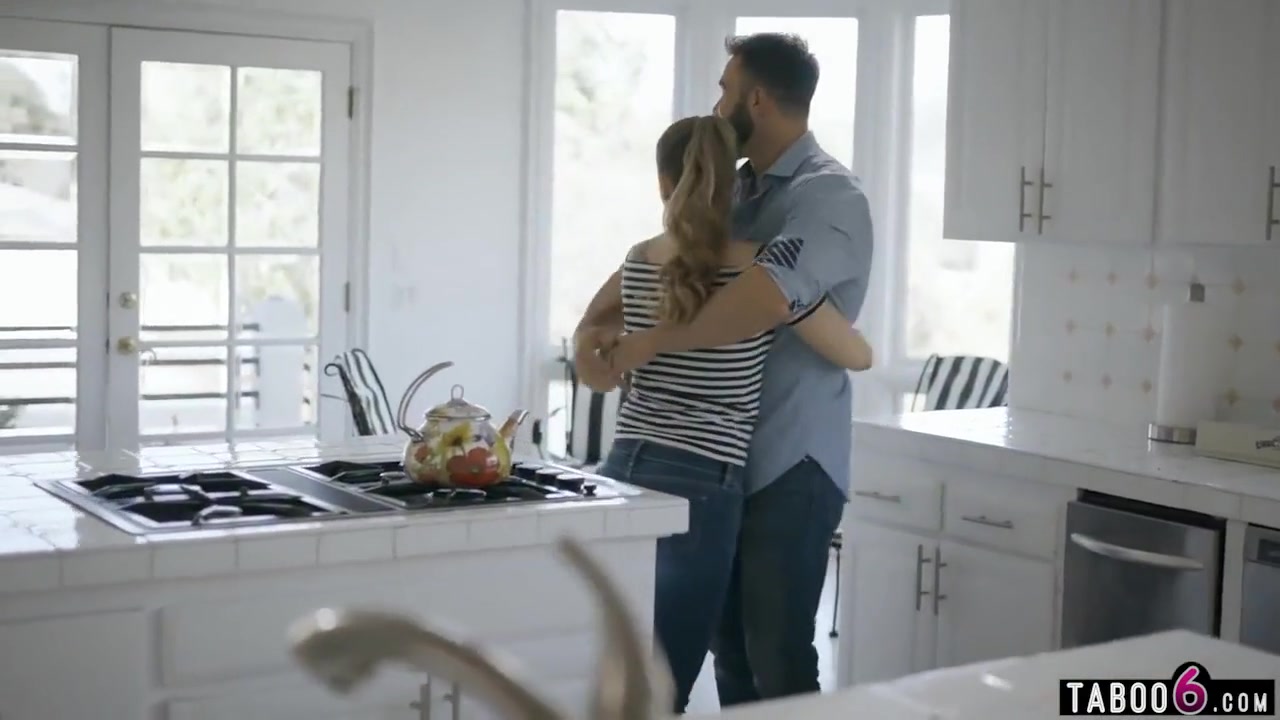 Cop Knew About Step brothers Fiance Past And It