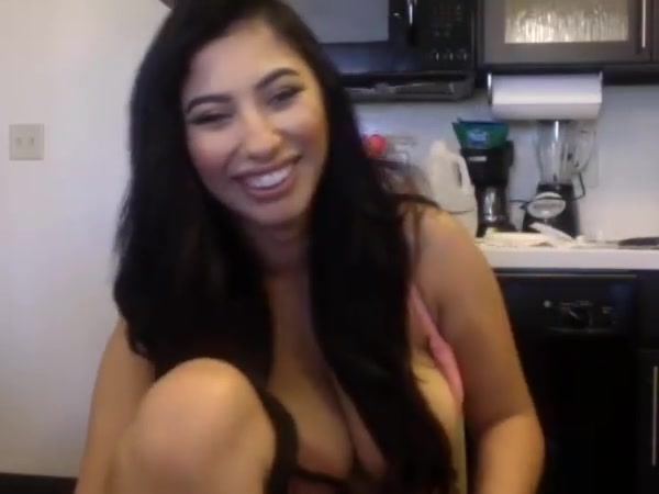 She loves to squirt