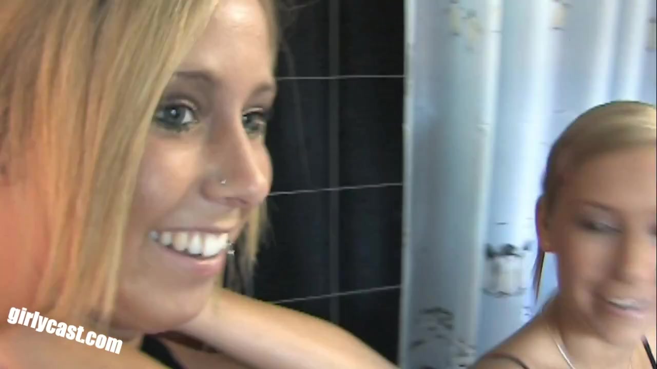 Anni S. And Sherly Hot Lesbo & Dildo Action