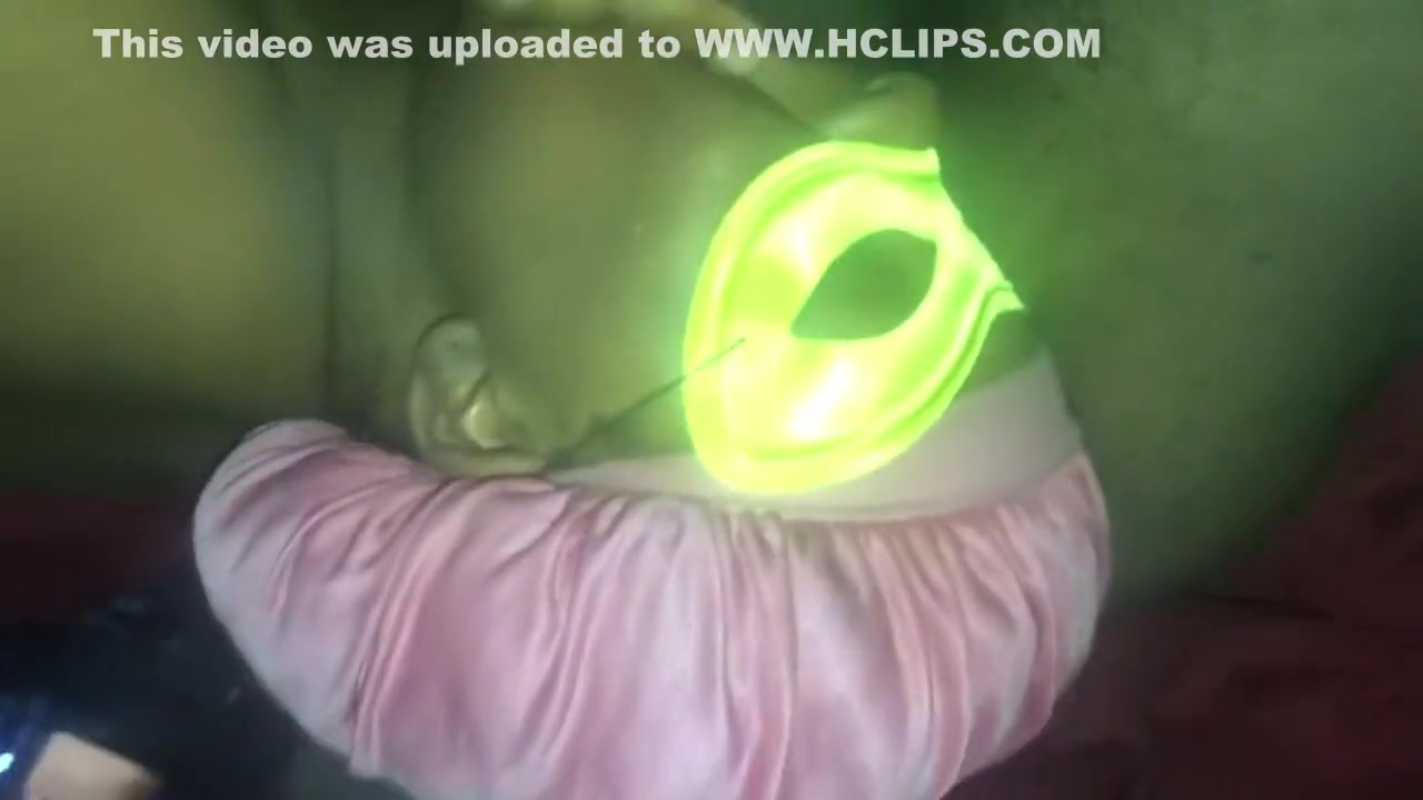 Sloppy blowjob from big booty ebony stripper