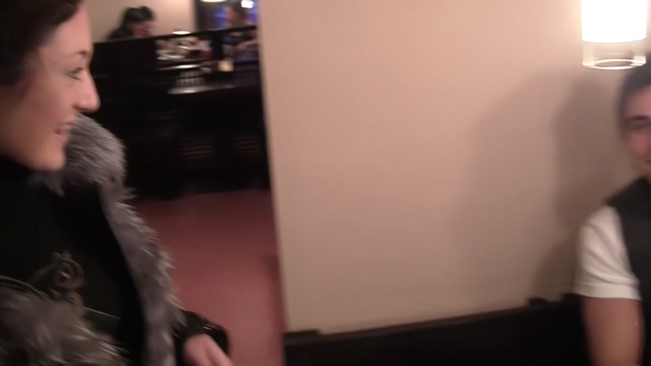 Kamilla in hot minx enjoys pick up sex with a guy in a toilet