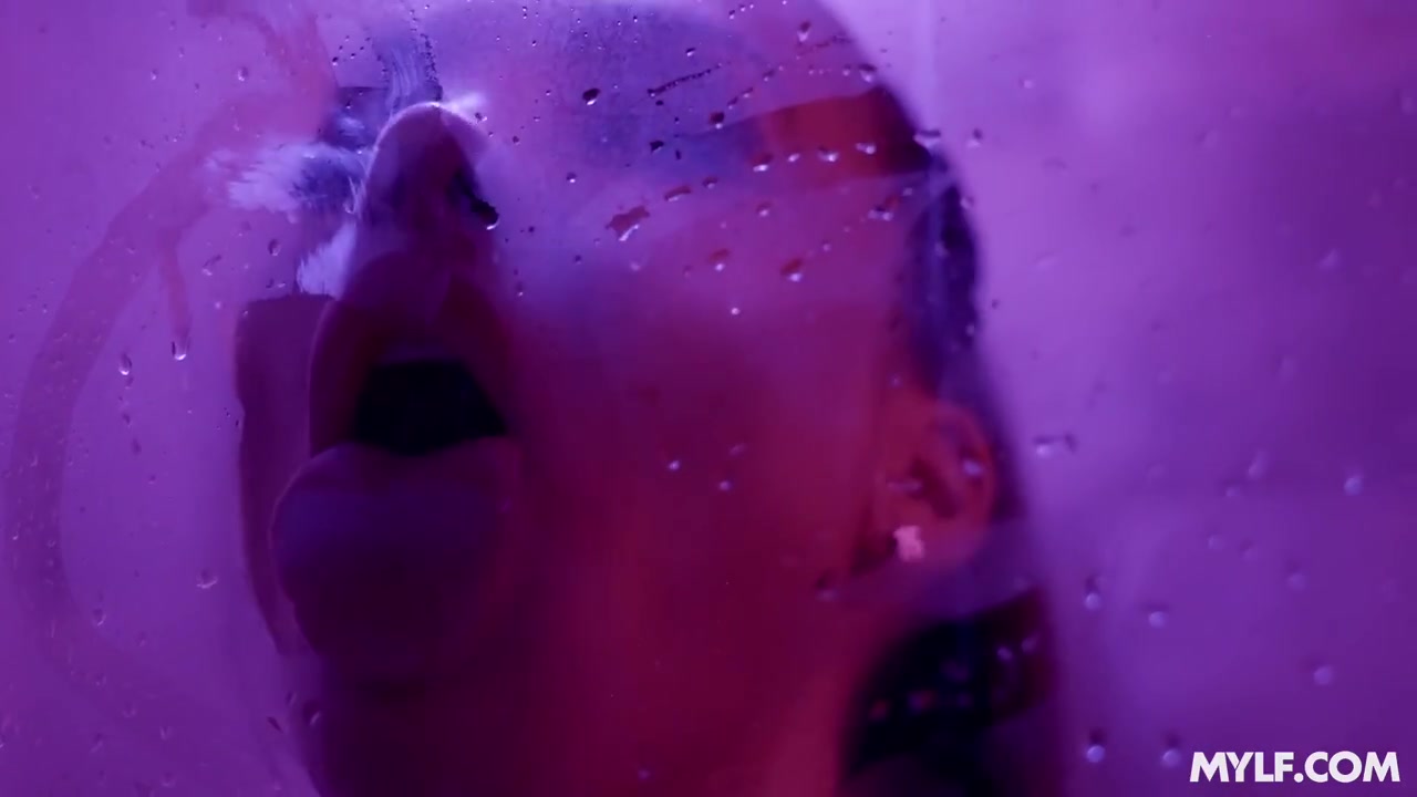 Hot Pre Sex Shower - MYLF