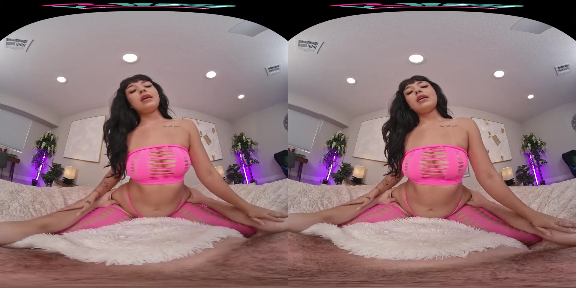 Beca Barbie & Mike Mancini - VR Porn Video