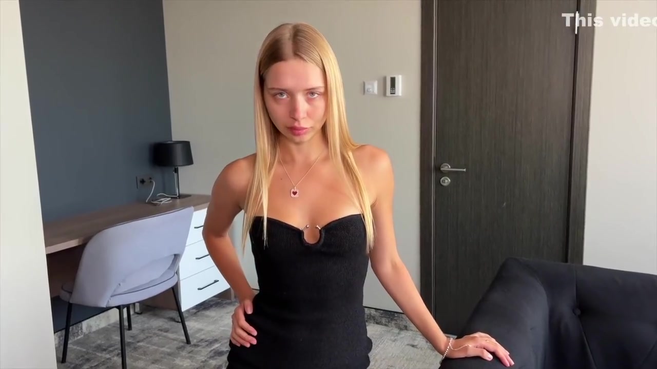 Rough Anal Fuck With A teen 18+ Escort In The Hotel