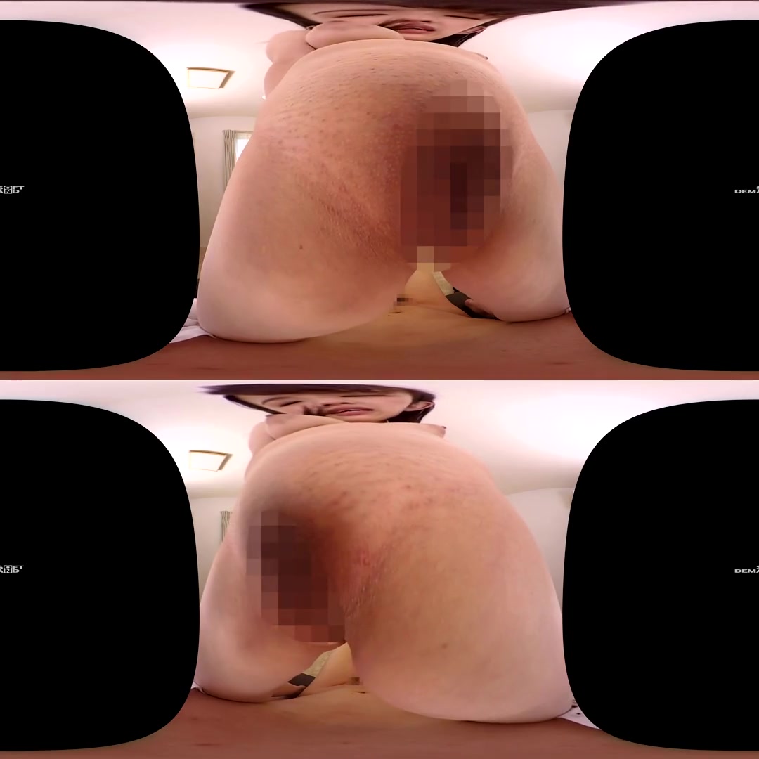 She Loves to Kiss! 1 - Asian Kiss Blowjob