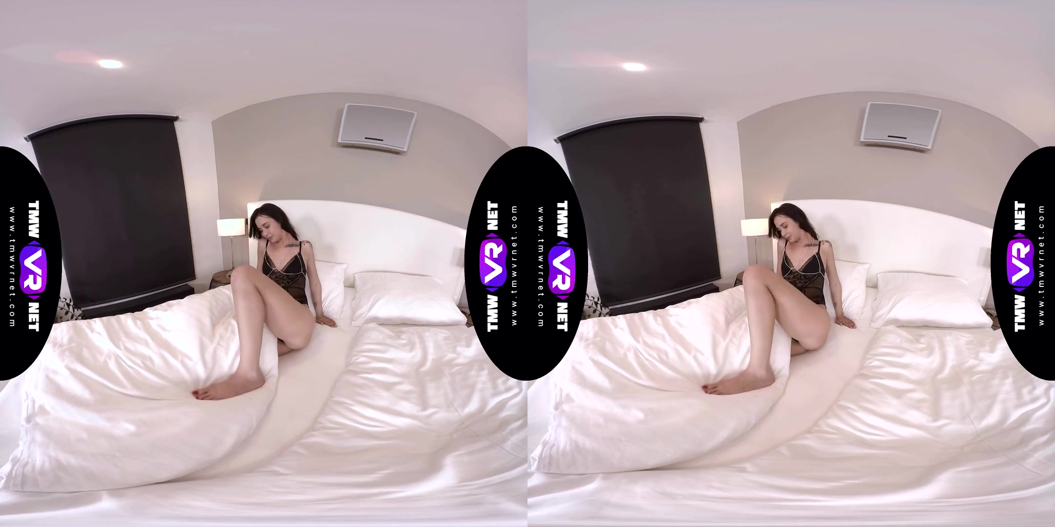 Free Dee in Lonely But Satisfying Night - TmwVRNet