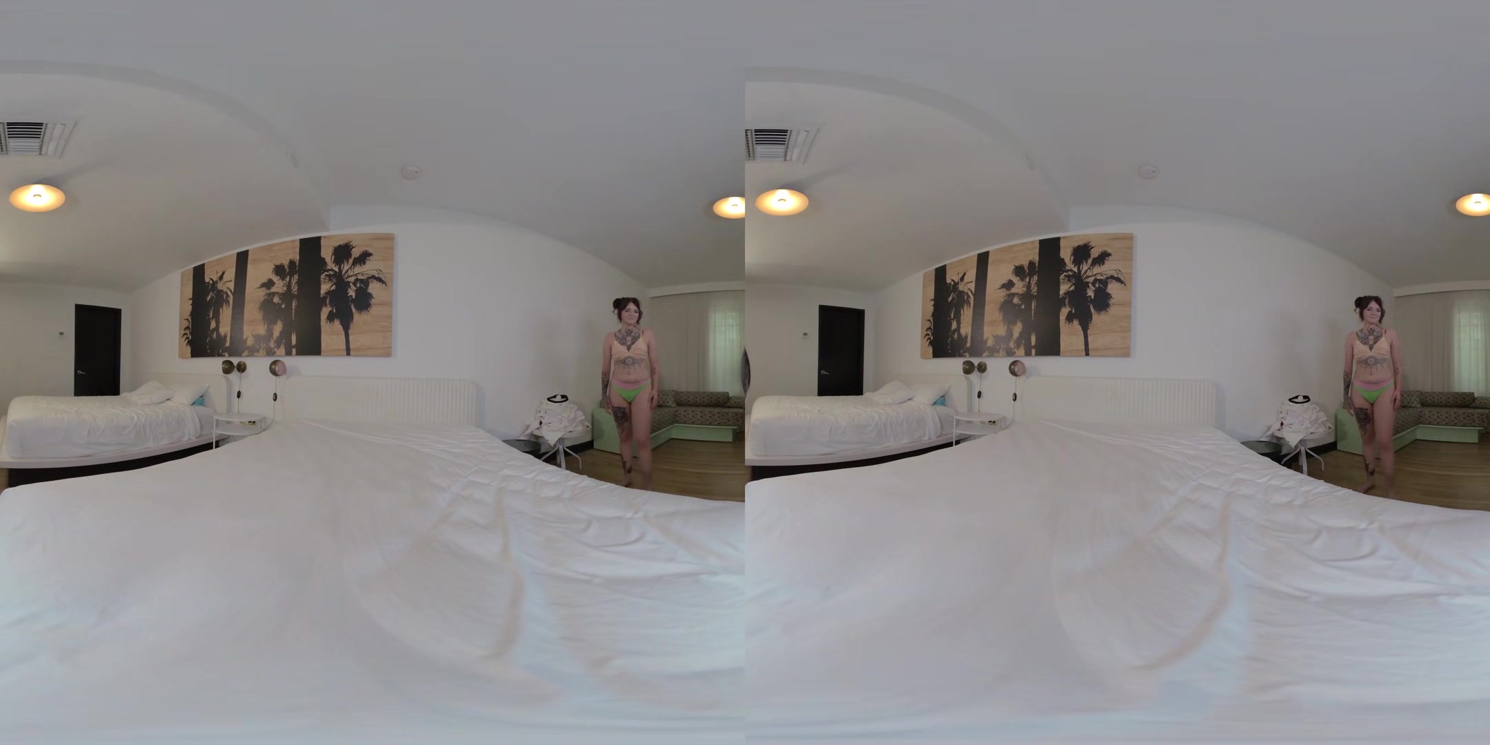Sexy Faryn Lain Fucks An Older Guy (Non Pov)