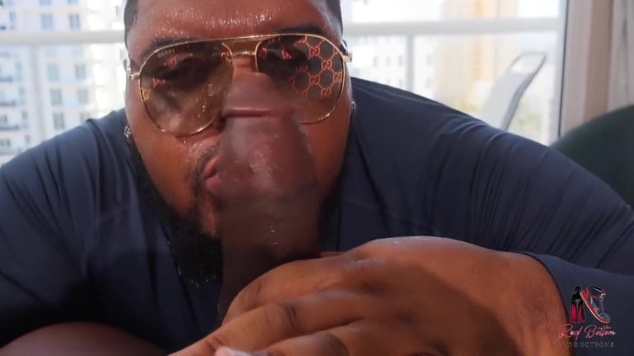 Santana Xxl In Big Dick Swallower Pov