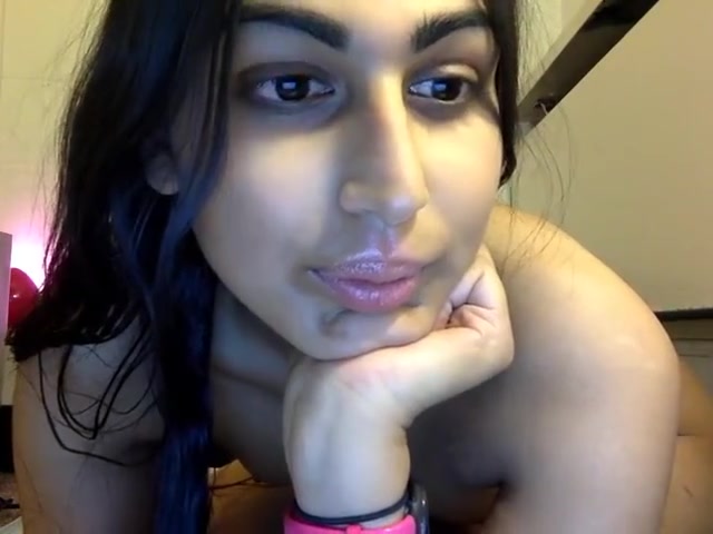 Indian Shemale camshow