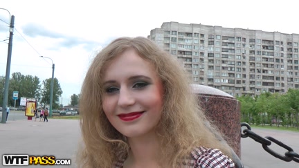 Blond girl outdoor sex