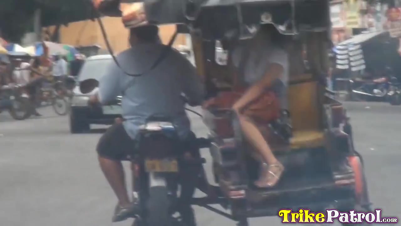 Ashley2 - 6min - TrikePatrol