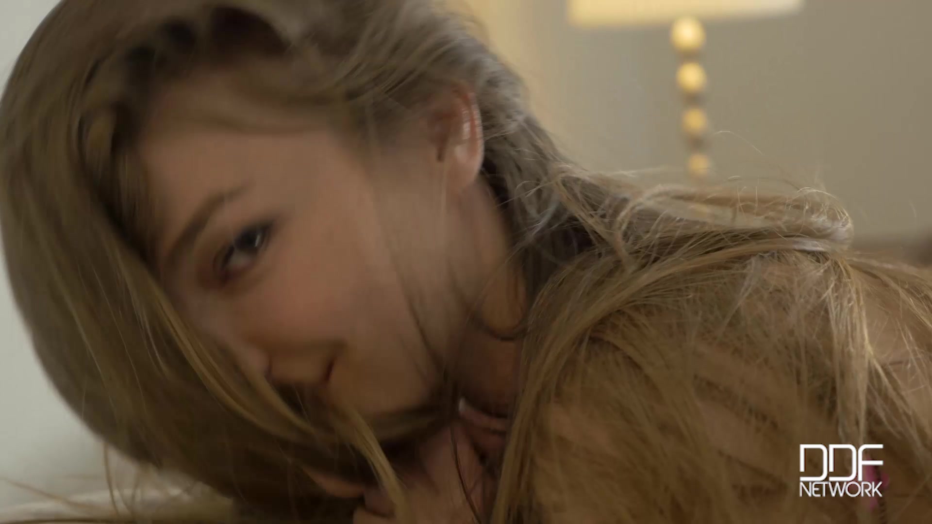 Taut Bodied teen 18+ is Fingering Queen - Solo Playtime - PornWorld