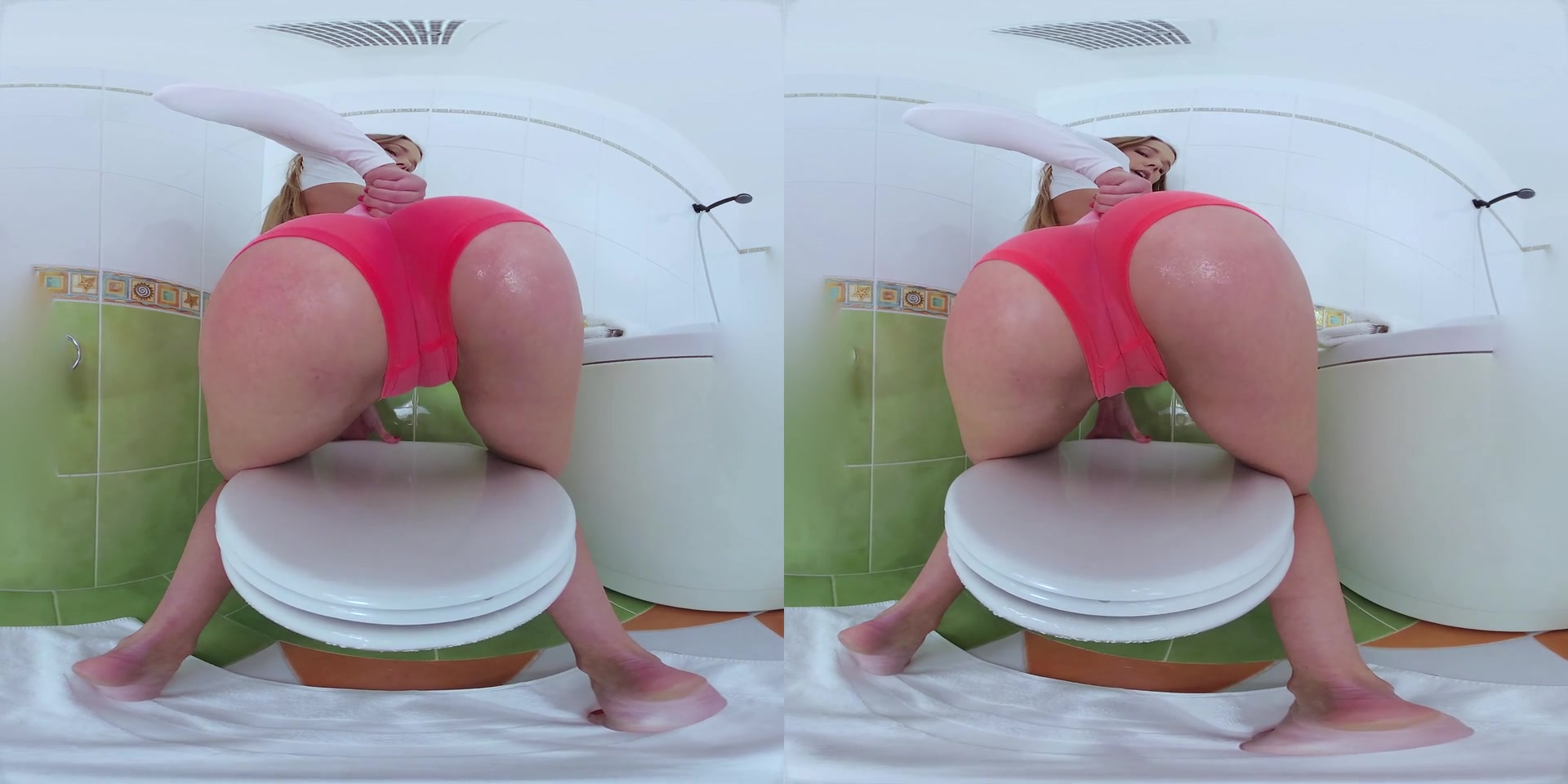 CzechVRFetish 172 Peeing Alexis