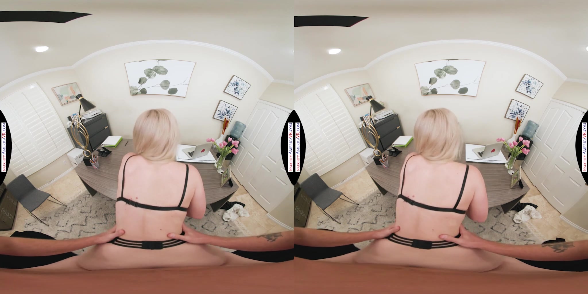 Sexy Dr. Kay Carter loves her "SPECIAL" therapy session with you