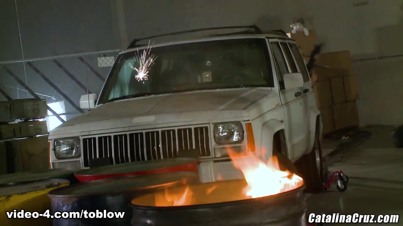 Jessica Jaymes and Shawna Lenee - LicensedToBlow