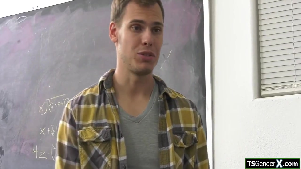 Guy Takes Out His Cock Ifo Trans Teacher With Tony Sting