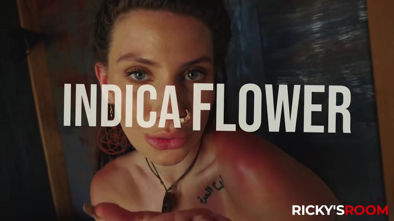 Sexploring A Wild Flower - RickysRoom
