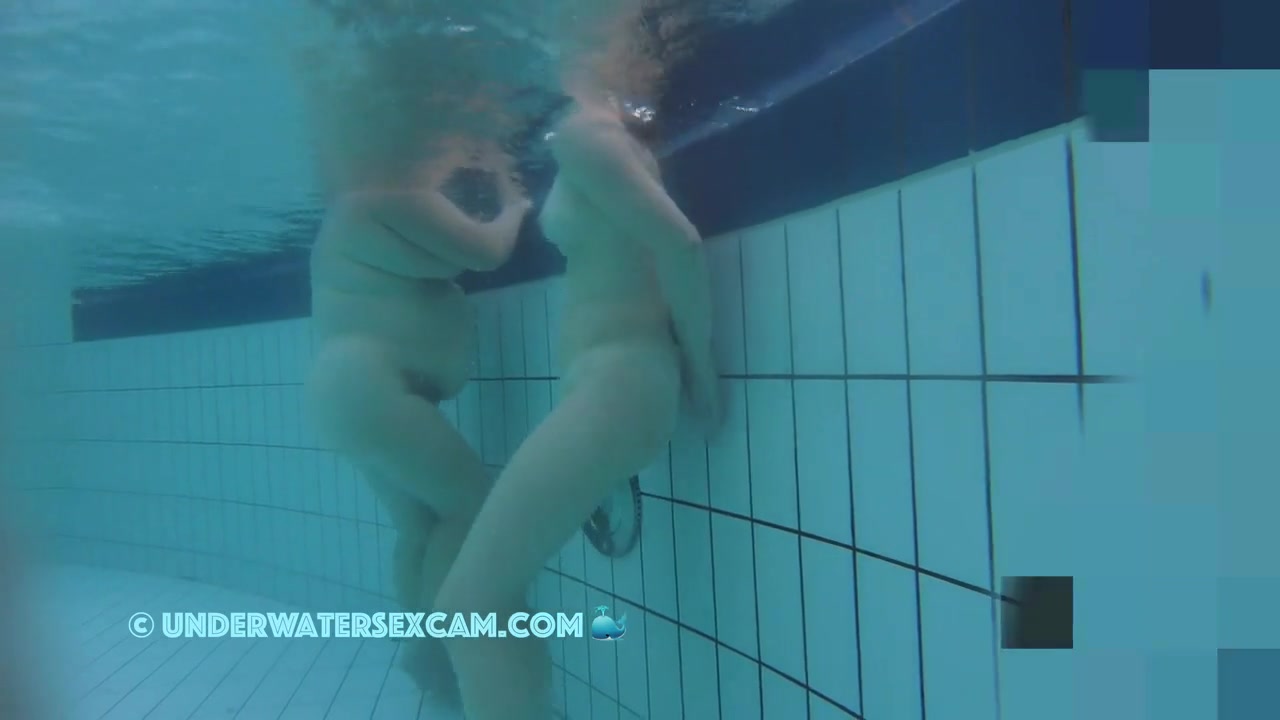 Crazy Girl Is Fingering In Public Pool!
