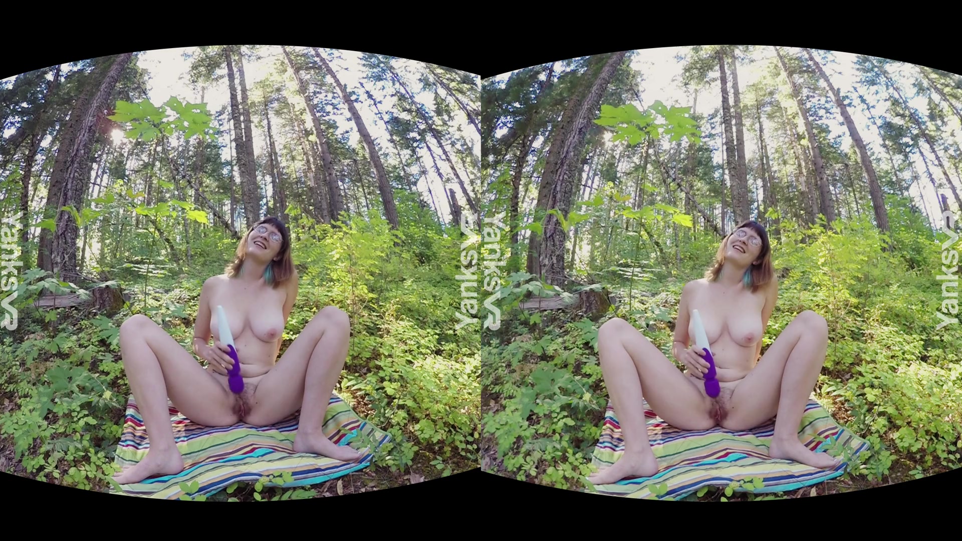 Sosha Belle in Sosha Squirts - YanksVR
