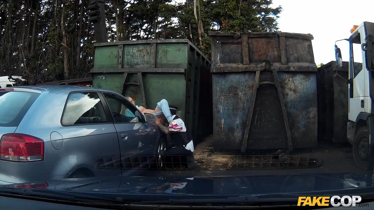 Xena in Balls of steel: Girl caught short won't be telling her boyfriend - FakeCop