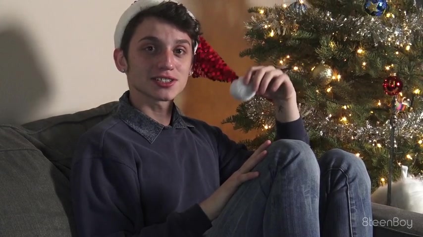 Lucas Burke in Lucas Burke Solo Session - 8TeenBoy