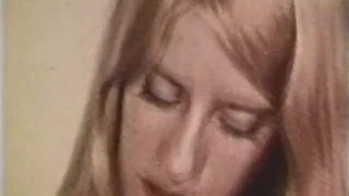Peepshow Loops 328 1970s - Scene 3