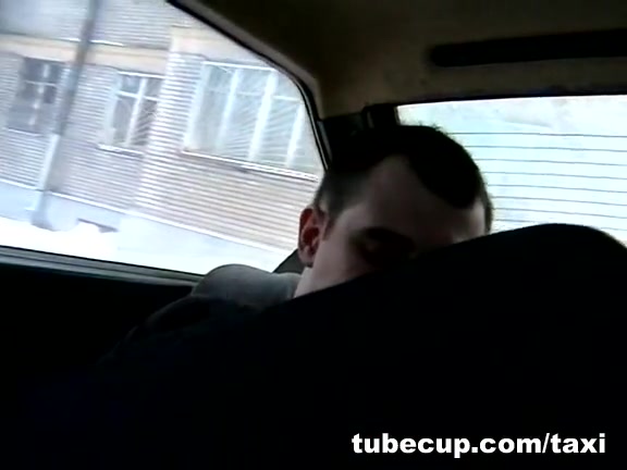 Milf cheating hubby with taxi driver on